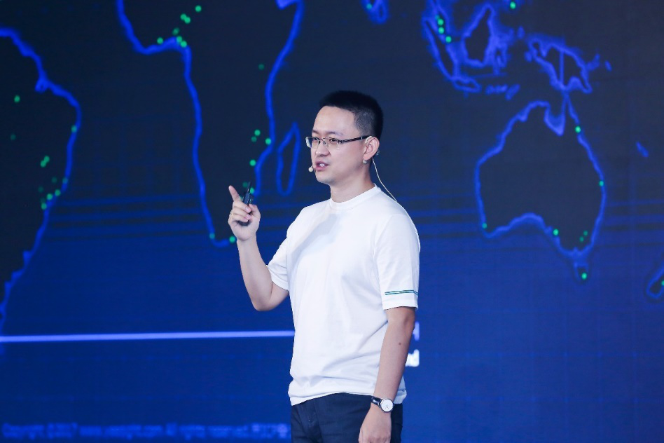 幻化·構(gòu)建新生態(tài) 中譯語(yǔ)通2017戰(zhàn)略發(fā)布會(huì)召開(kāi)