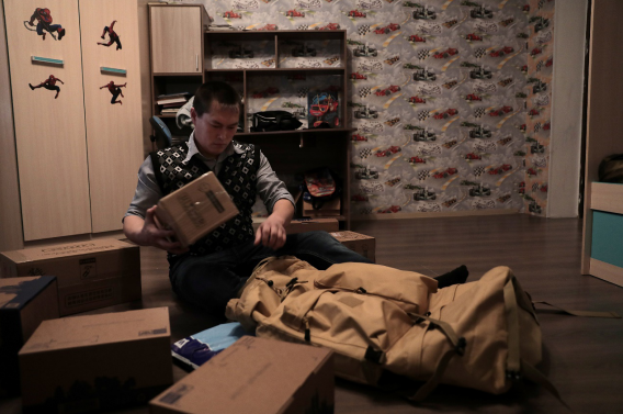 喝鹿血吃生肉的北極圈最古老部落也來天貓雙11剁手了