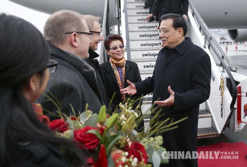 李克強(qiáng)抵達(dá)瑞士 將為“全球新局勢”帶來中國方案